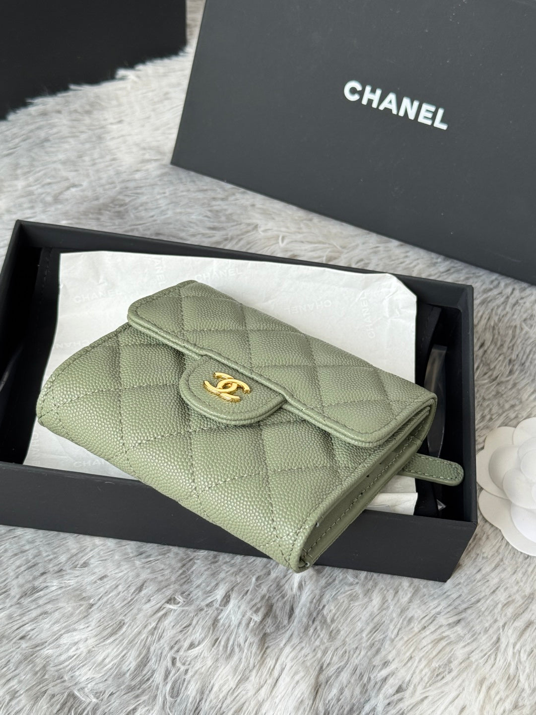 Chanel 25S Cf Small Tri Fold Wallet 11 in Moss Green Caviar Gold Hardware