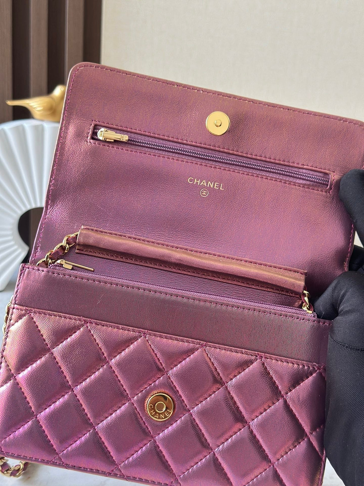 Chanel 25S Wallet On Chain 19 in Metallic Purple Lambskin