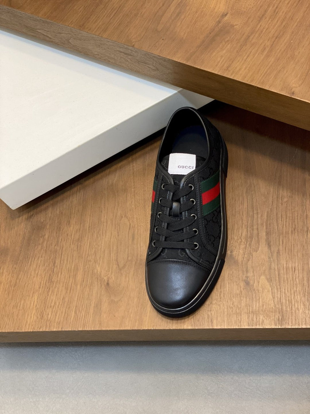Gucci Black Green-Red Stripe Sneakers — front