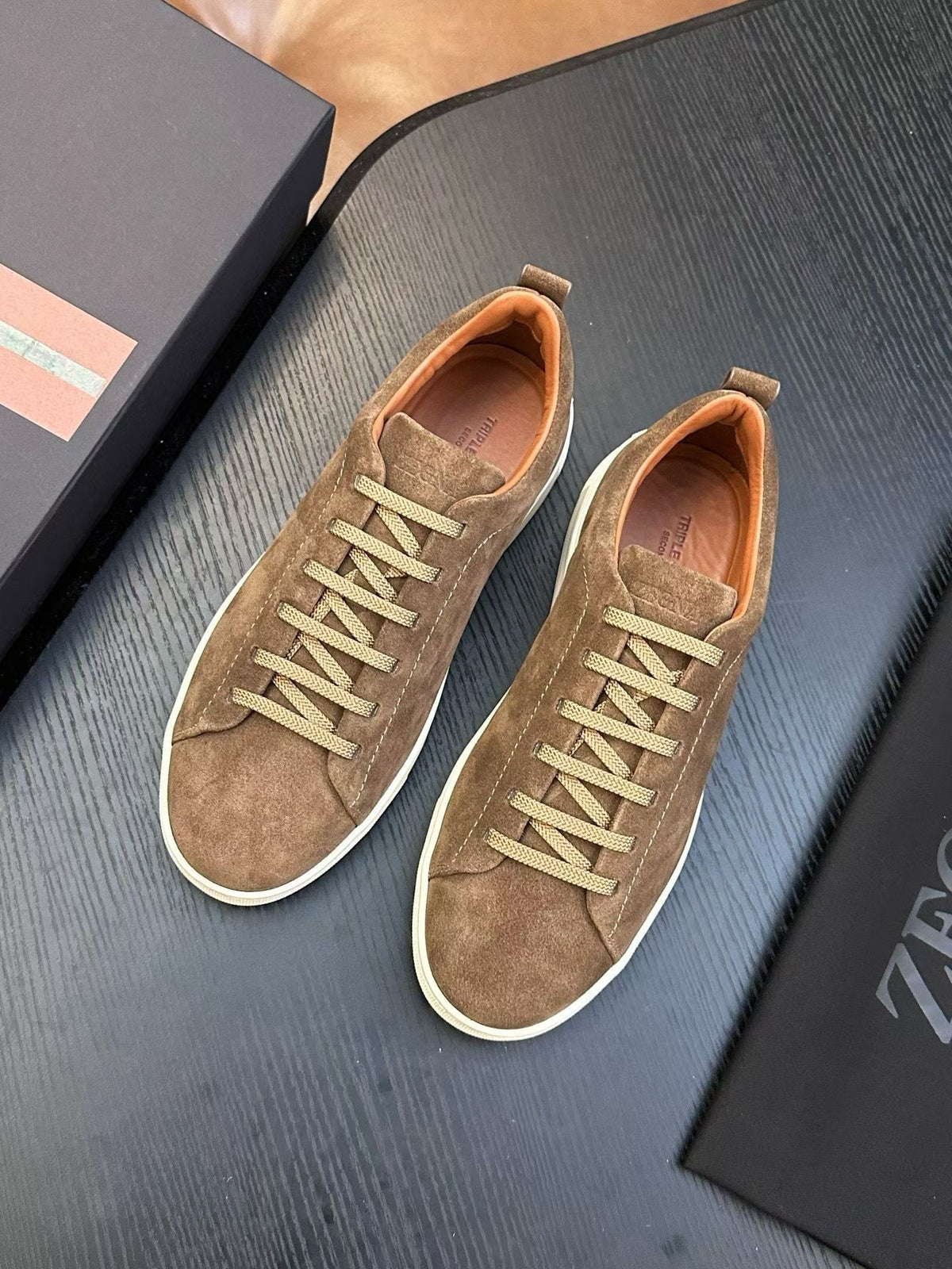 微商相册测试鞋子-Zegna Taupe Brown Lace-Up Sneakers — hero