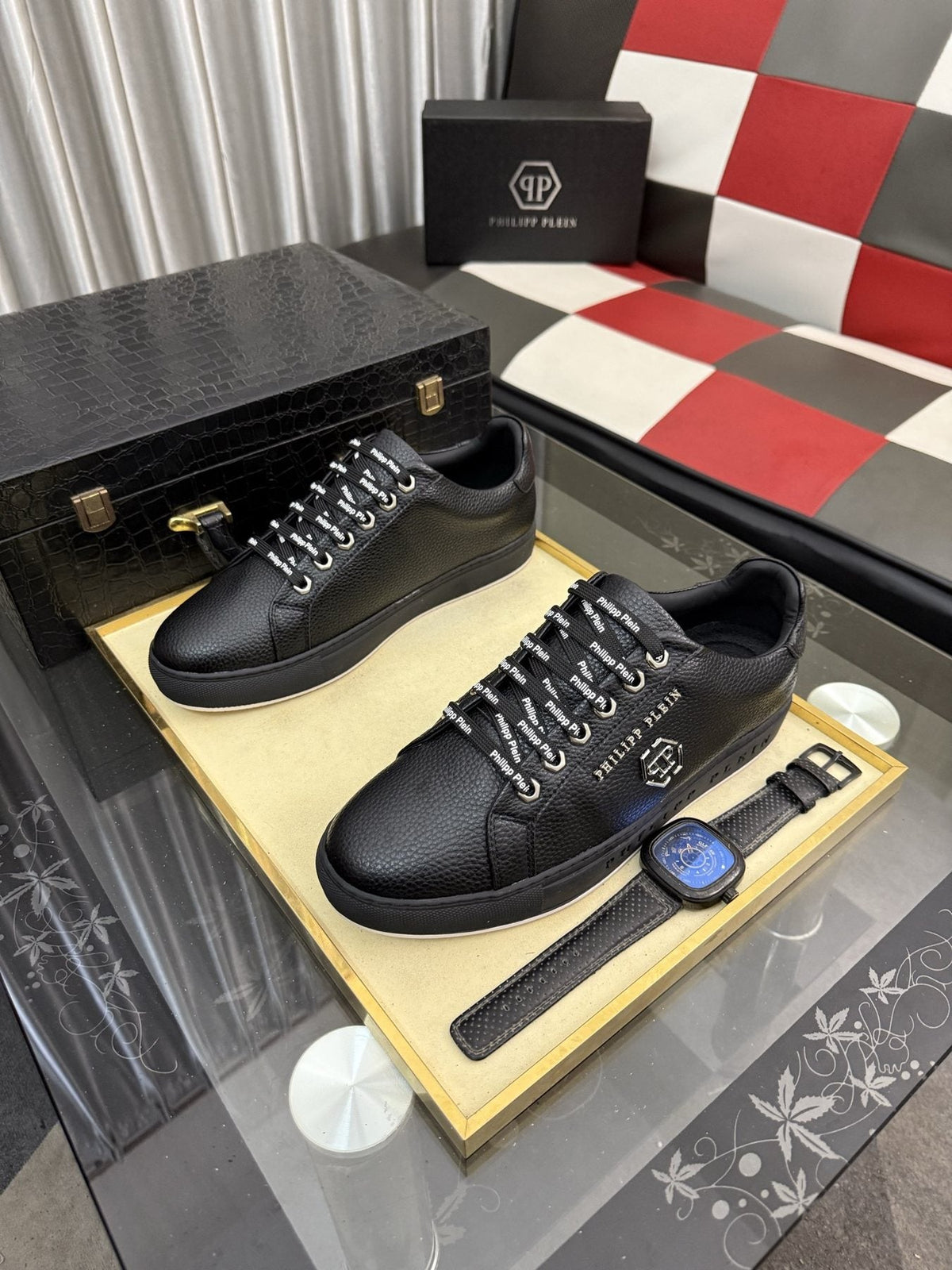 Philipp Plein Lace-Up Low-Top Sneakers — front