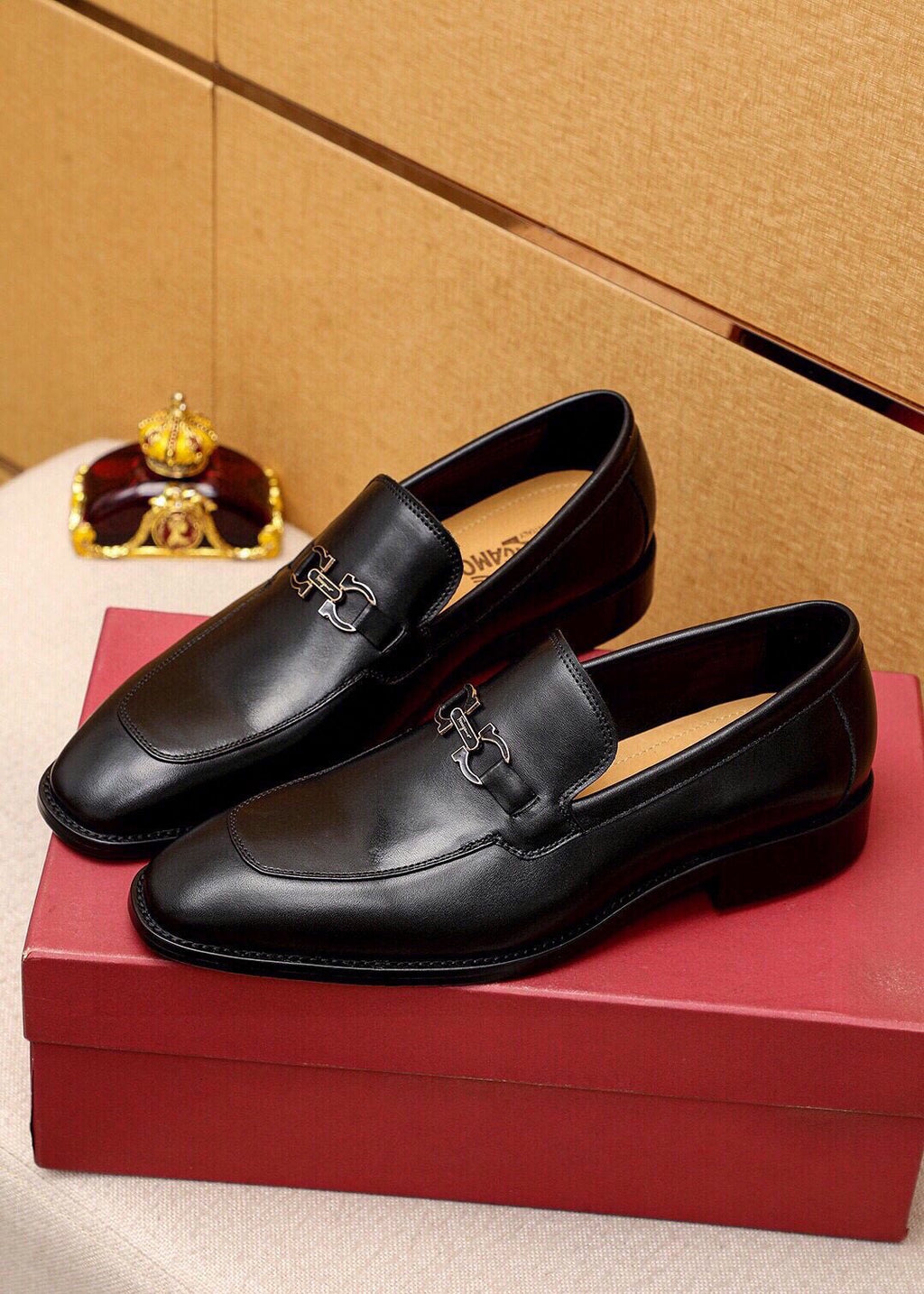 Ferragamo Leather Hardware Loafers — front